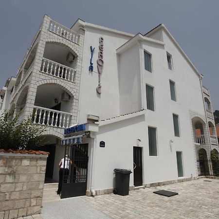 Apartments Perovic Budva Bagian luar foto