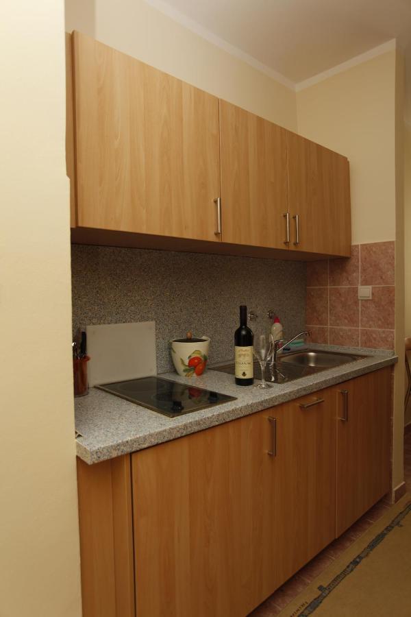 Apartments Perovic Budva Bagian luar foto