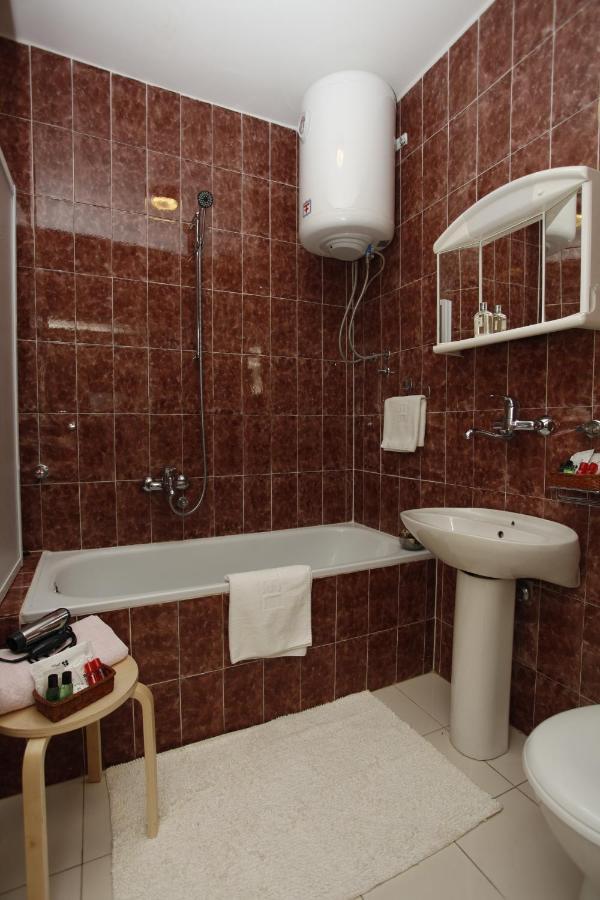 Apartments Perovic Budva Bagian luar foto
