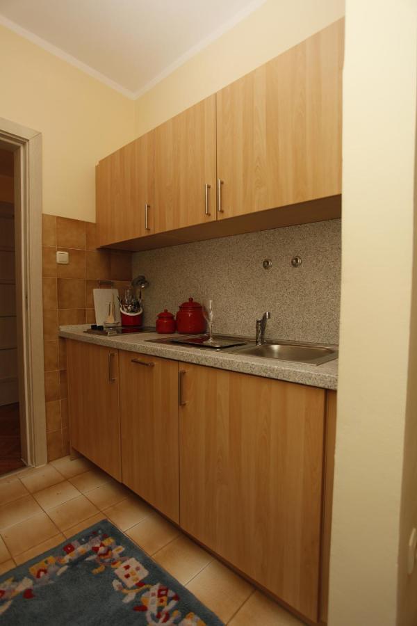 Apartments Perovic Budva Bagian luar foto