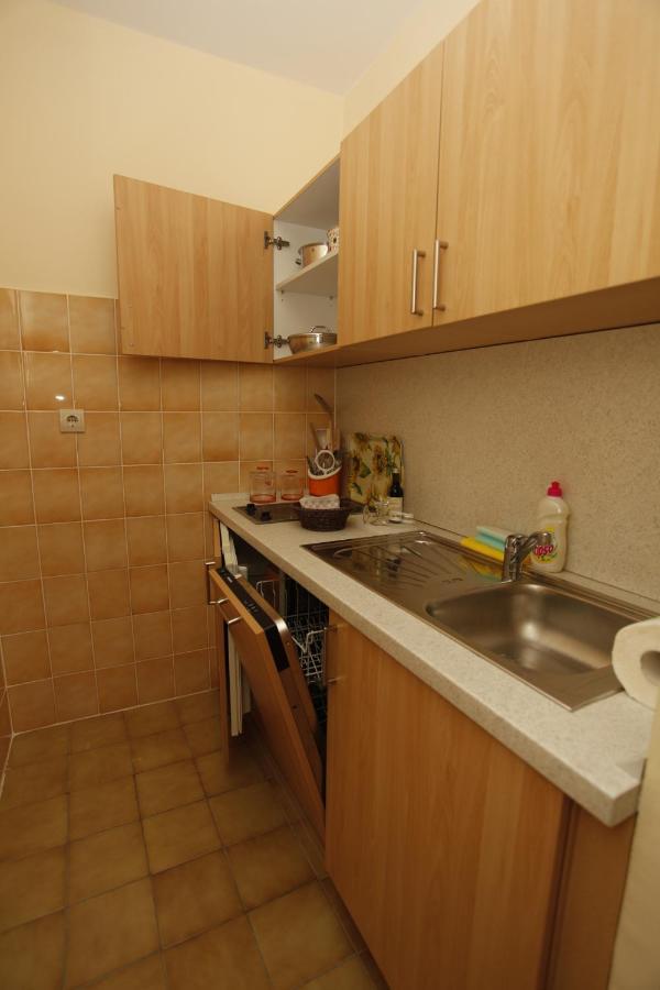 Apartments Perovic Budva Bagian luar foto