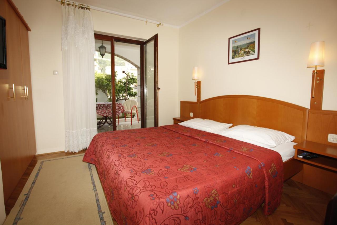 Apartments Perovic Budva Bagian luar foto