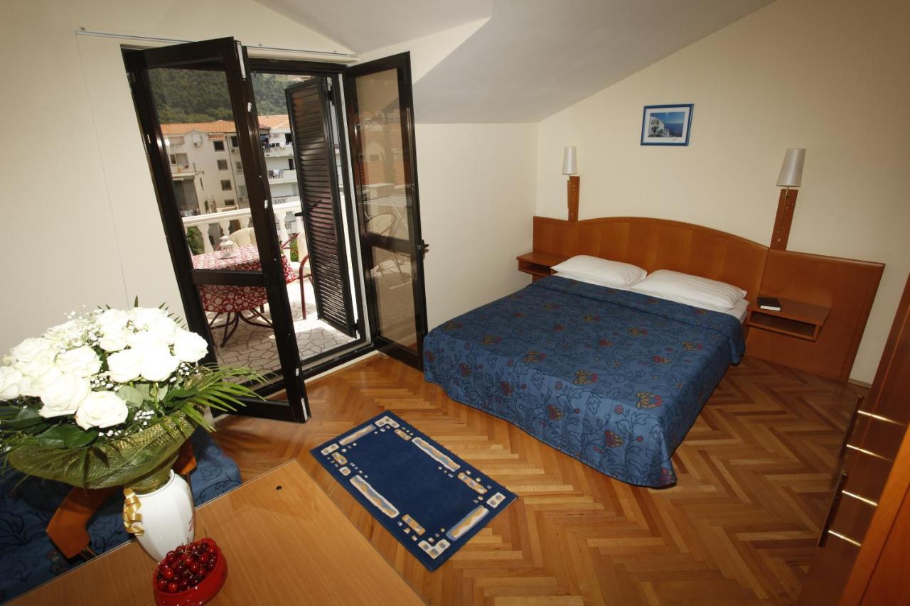 Apartments Perovic Budva Bagian luar foto